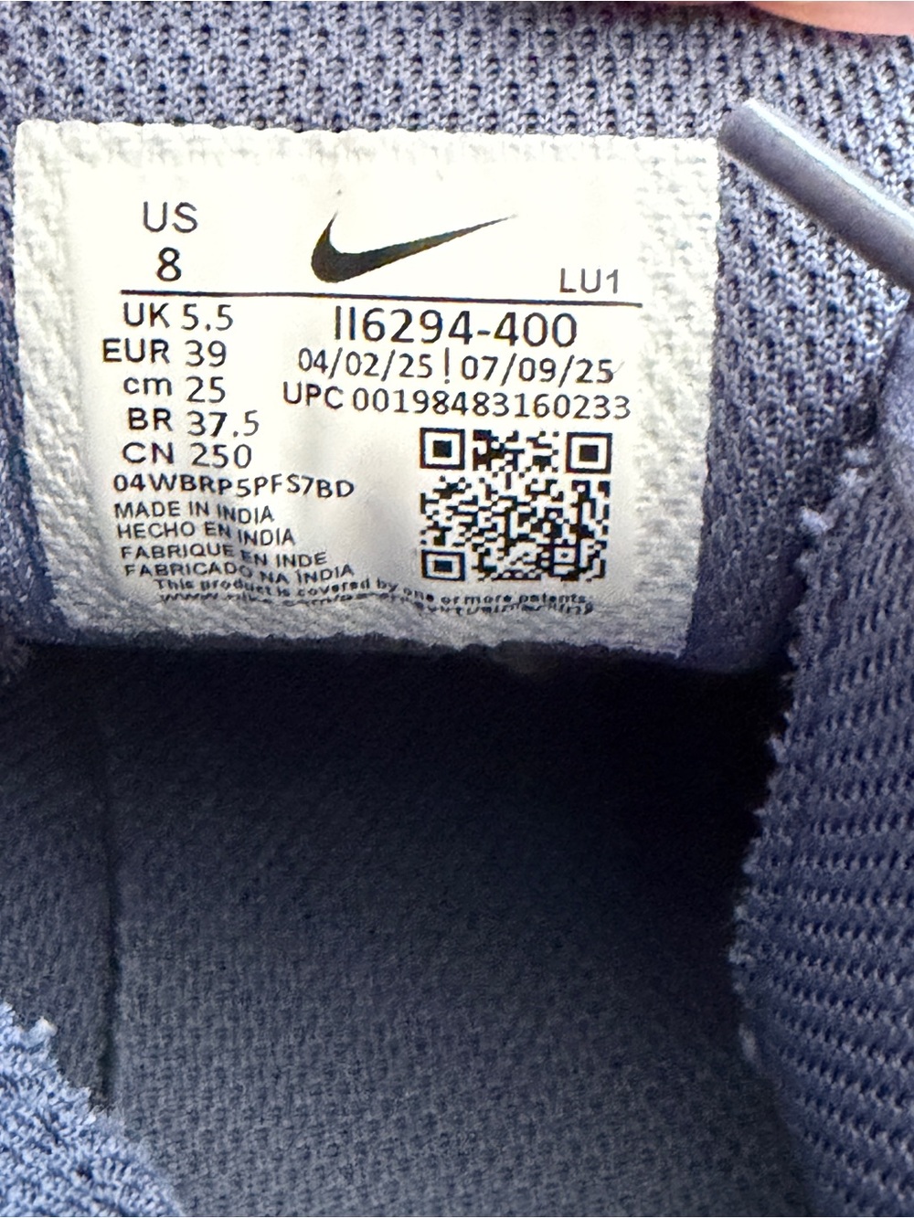 Nike Women’s Blue Mesh Athletic Sneakers - Picture 4 of 5